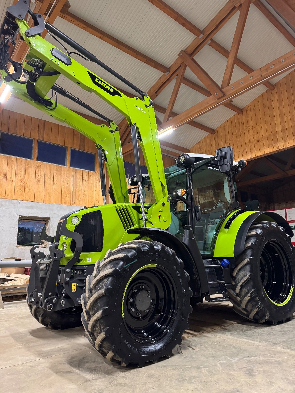 Traktor Türe ait CLAAS Arion 440 Panoramic, Gebrauchtmaschine içinde Schauenstein (resim 8)