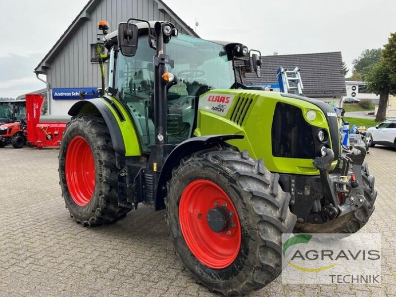 Traktor of the type CLAAS ARION 440 STANDARD, Gebrauchtmaschine in Meschede (Picture 1)