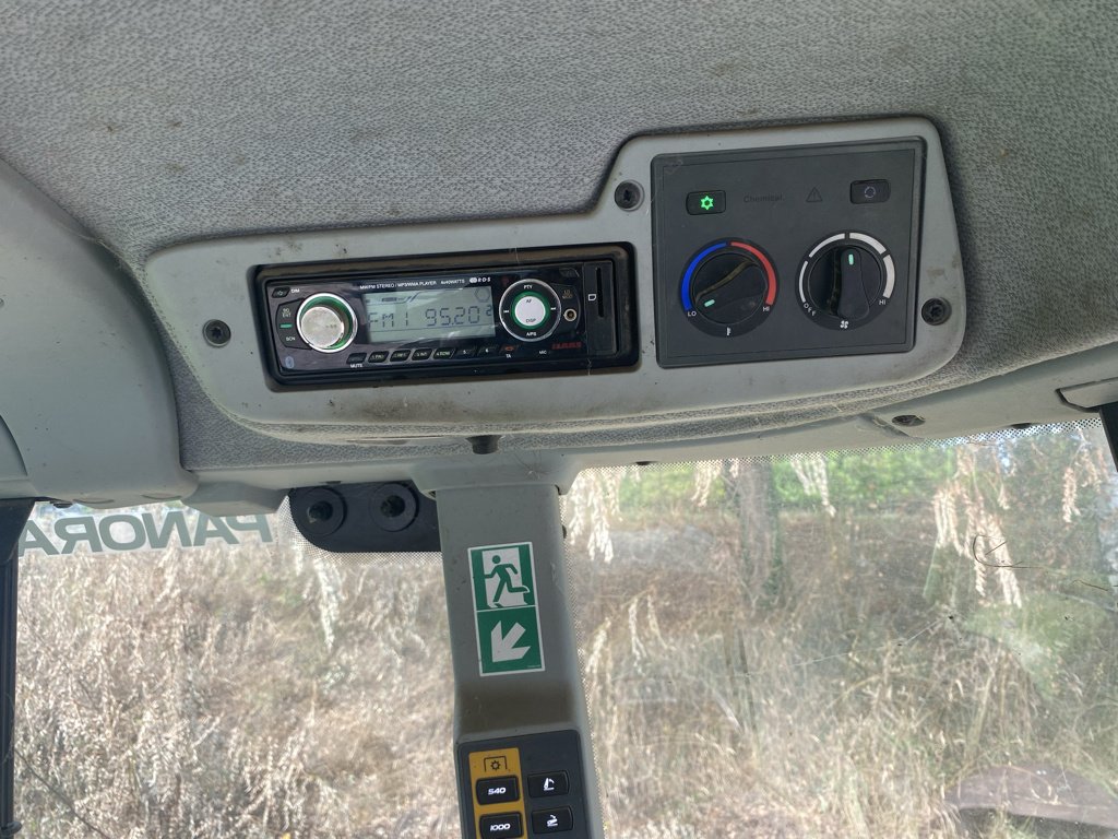 Traktor of the type CLAAS ARION 440 TOIT HAUT, Gebrauchtmaschine in UZERCHE (Picture 10)