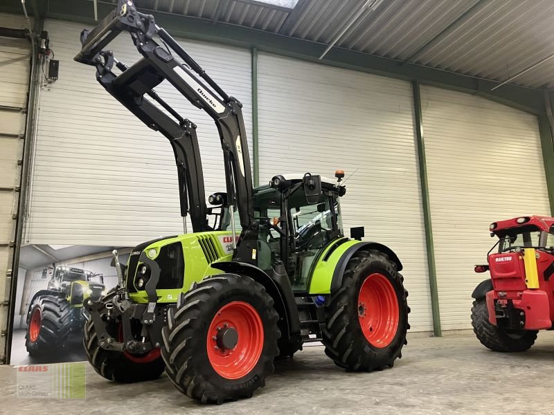 Traktor des Typs CLAAS ARION 440, Gebrauchtmaschine in Vohburg (Bild 2)