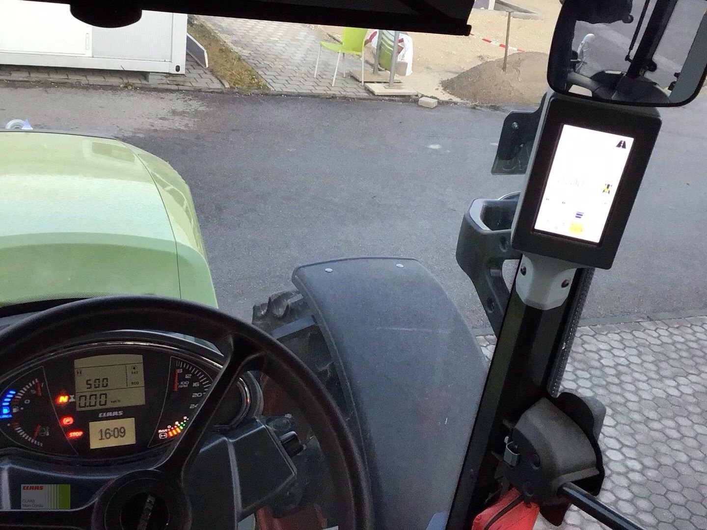 Traktor типа CLAAS Arion 440, Gebrauchtmaschine в Vohburg (Фотография 11)