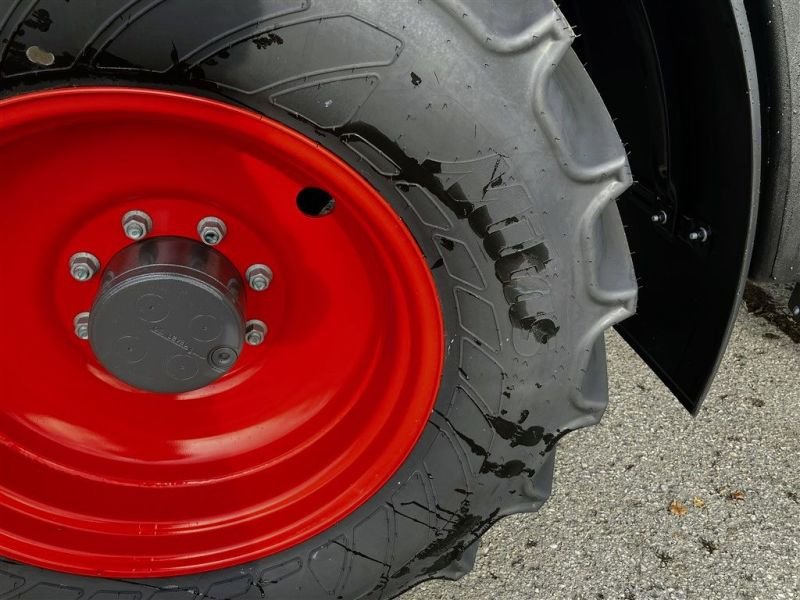 Traktor des Typs CLAAS ARION 440, Neumaschine in Grabenstätt-Erlstätt (Bild 10)