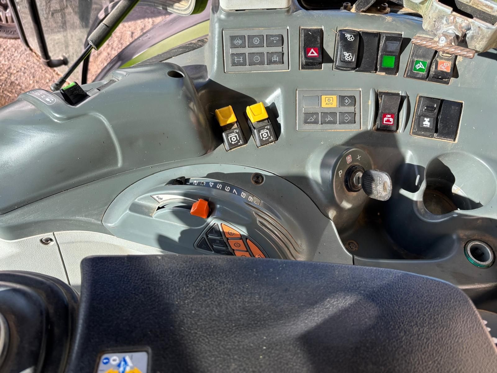 Traktor del tipo CLAAS Arion 450 CIS+, Gebrauchtmaschine en Hollenthon (Imagen 7)