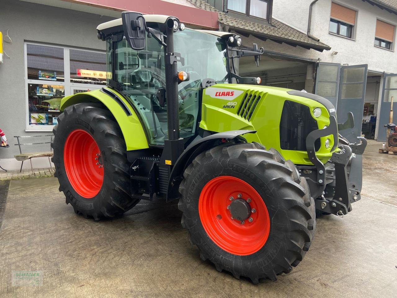 Traktor van het type CLAAS Arion 450 CIS neu FHZ gefederte Vorderachse, Neumaschine in Geiselhöring (Foto 5)