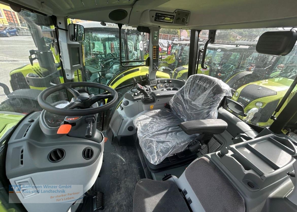 Traktor του τύπου CLAAS Arion 450 CIS PANORAMIC, Neumaschine σε Winzer (Φωτογραφία 6)