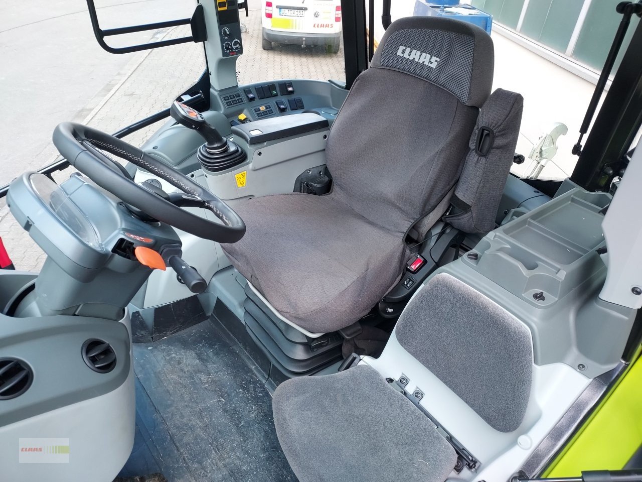 Traktor tip CLAAS Arion 450 CIS+ Panoramic, Gebrauchtmaschine in Langenau (Poză 8)