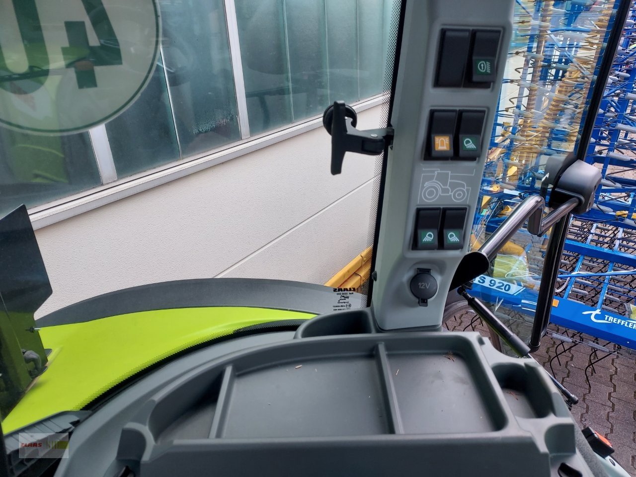 Traktor tip CLAAS Arion 450 CIS+ Panoramic, Gebrauchtmaschine in Langenau (Poză 11)