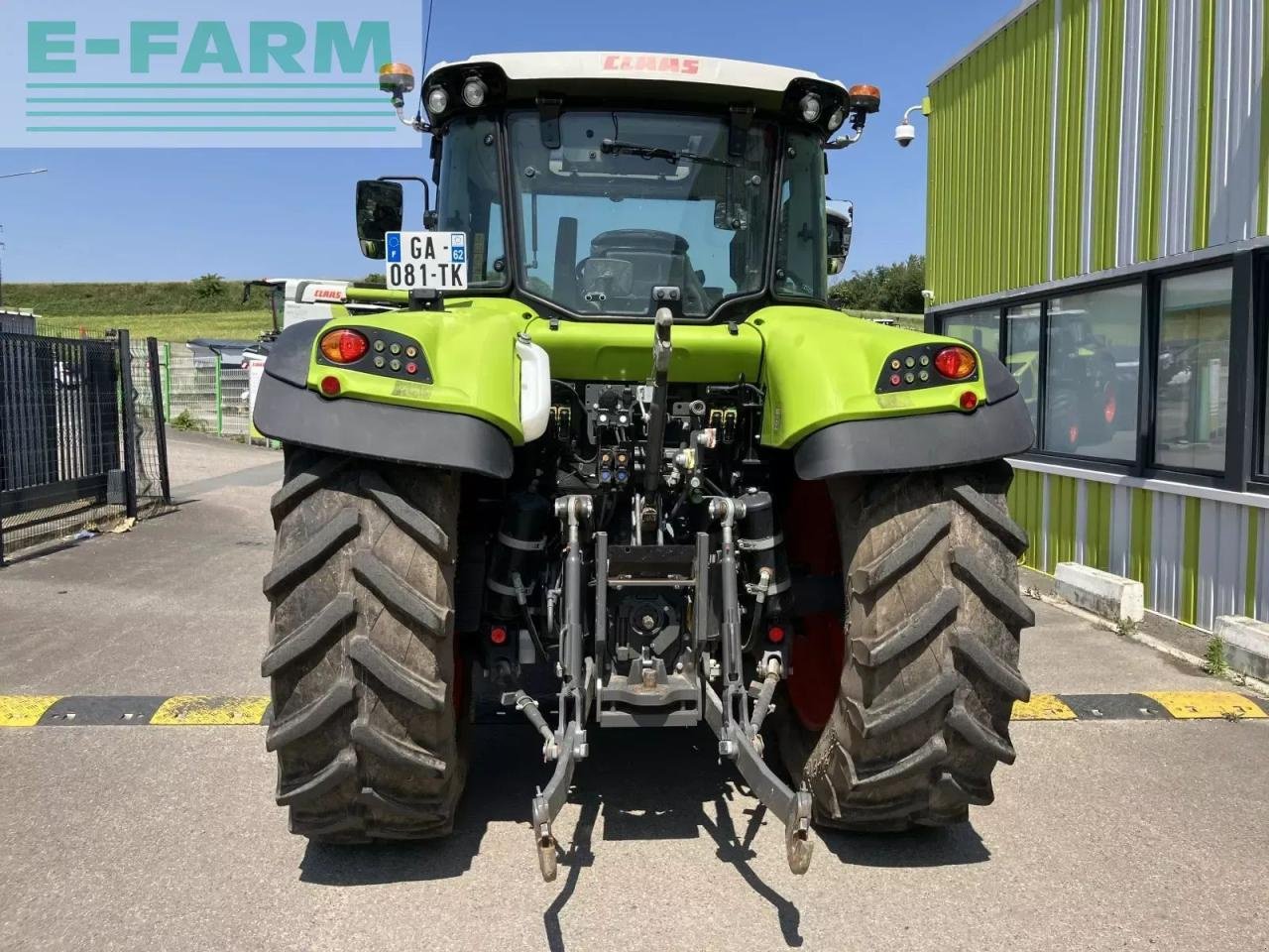 Traktor του τύπου CLAAS arion 450 concept, Gebrauchtmaschine σε BLENDECQUES (Φωτογραφία 7)