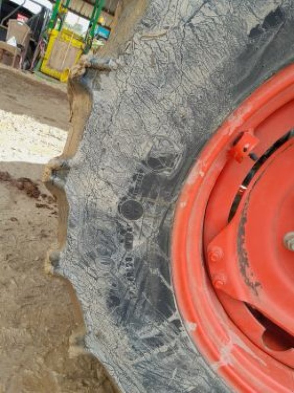 Traktor Türe ait CLAAS ARION 450, Gebrauchtmaschine içinde DUN SUR MEUSE (resim 4)