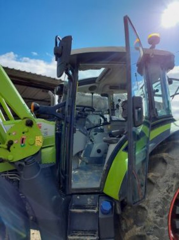 Traktor Türe ait CLAAS ARION 450, Gebrauchtmaschine içinde DUN SUR MEUSE (resim 8)