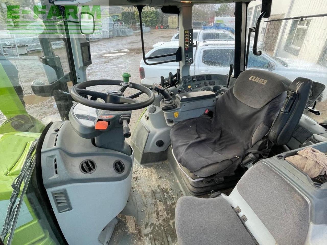 Traktor Türe ait CLAAS ARION 450, Gebrauchtmaschine içinde HUNTLY (resim 3)