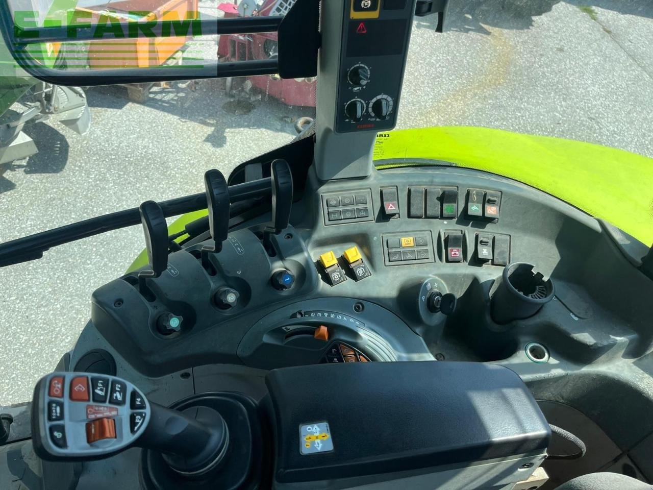 Traktor des Typs CLAAS arion 460 cis CIS, Gebrauchtmaschine in RUDEN (Bild 9)