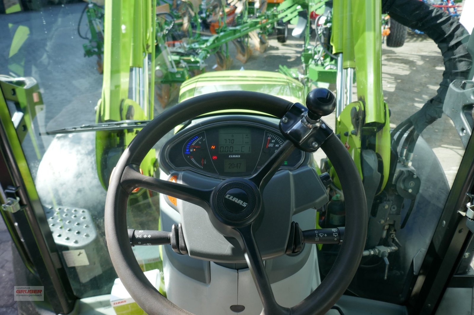 Traktor του τύπου CLAAS Arion 460 CIS Panoramic, Gebrauchtmaschine σε Dorfen (Φωτογραφία 15)