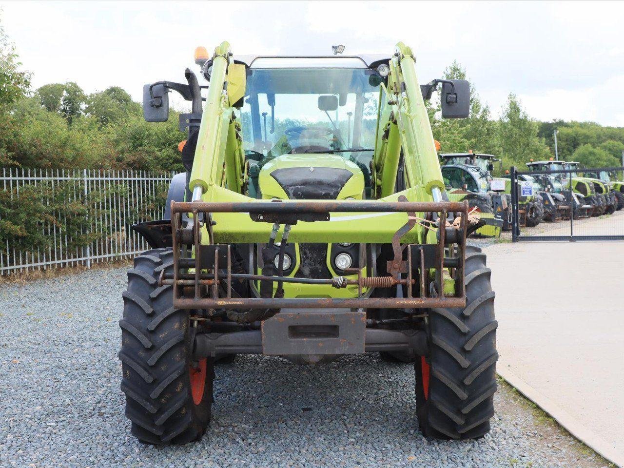 Traktor van het type CLAAS ARION 460 PANORAMIC, Gebrauchtmaschine in CIRENCESTER (Foto 4)
