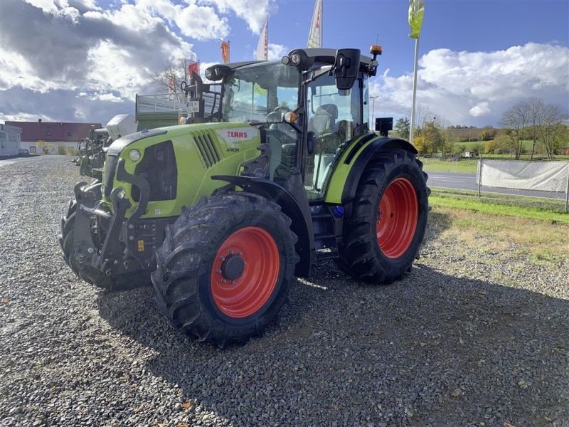 Traktor des Typs CLAAS ARION 470 CIS, Vorführmaschine in Mengkofen (Bild 3)