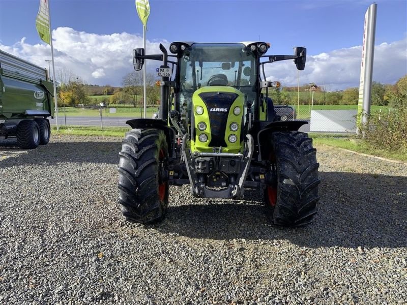 Traktor des Typs CLAAS ARION 470 CIS, Vorführmaschine in Mengkofen (Bild 2)