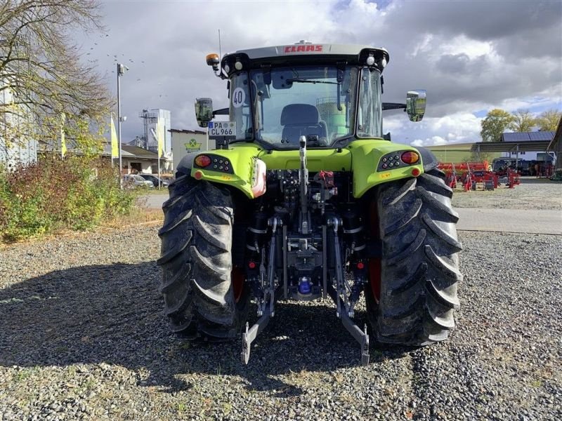 Traktor des Typs CLAAS ARION 470 CIS, Vorführmaschine in Mengkofen (Bild 4)