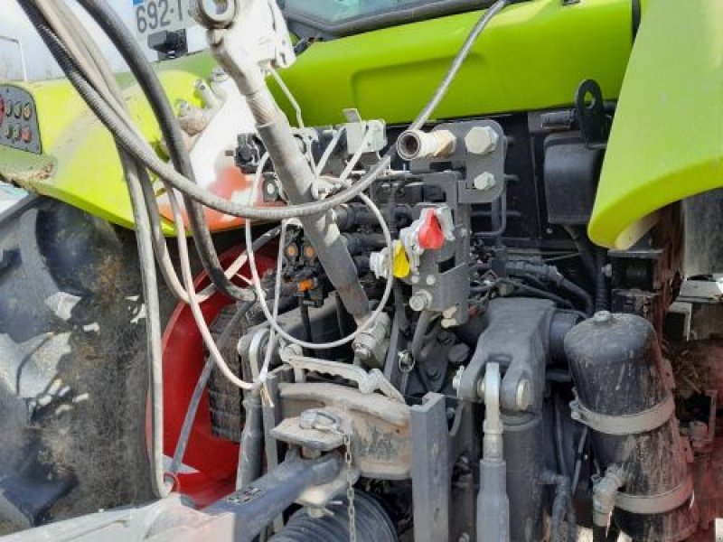 Traktor типа CLAAS ARION 470, Gebrauchtmaschine в VELAINES (Фотография 7)