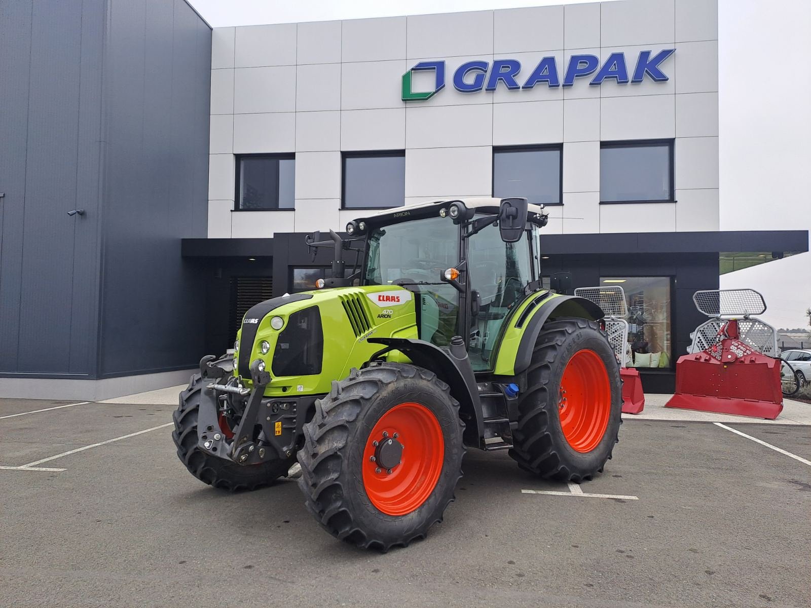 Traktor типа CLAAS ARION 470, Gebrauchtmaschine в Naklo (Фотография 1)