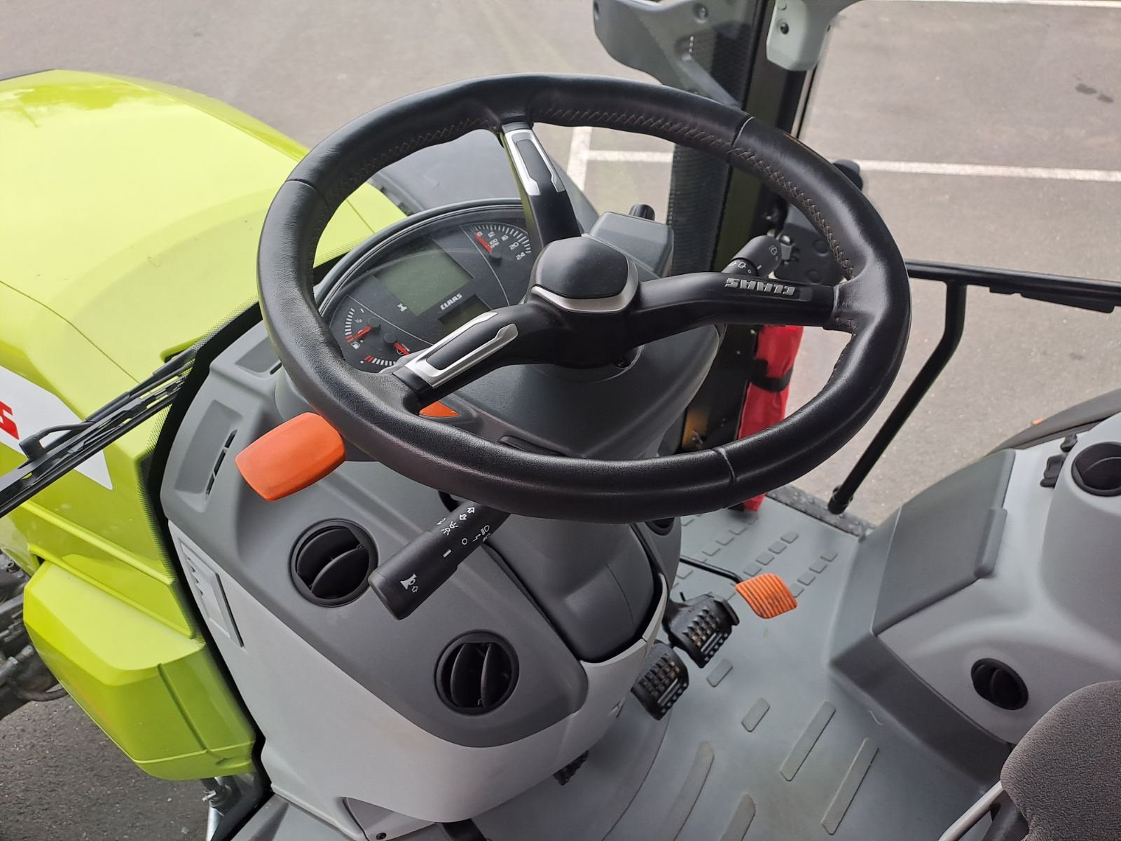 Traktor типа CLAAS ARION 470, Gebrauchtmaschine в Naklo (Фотография 17)