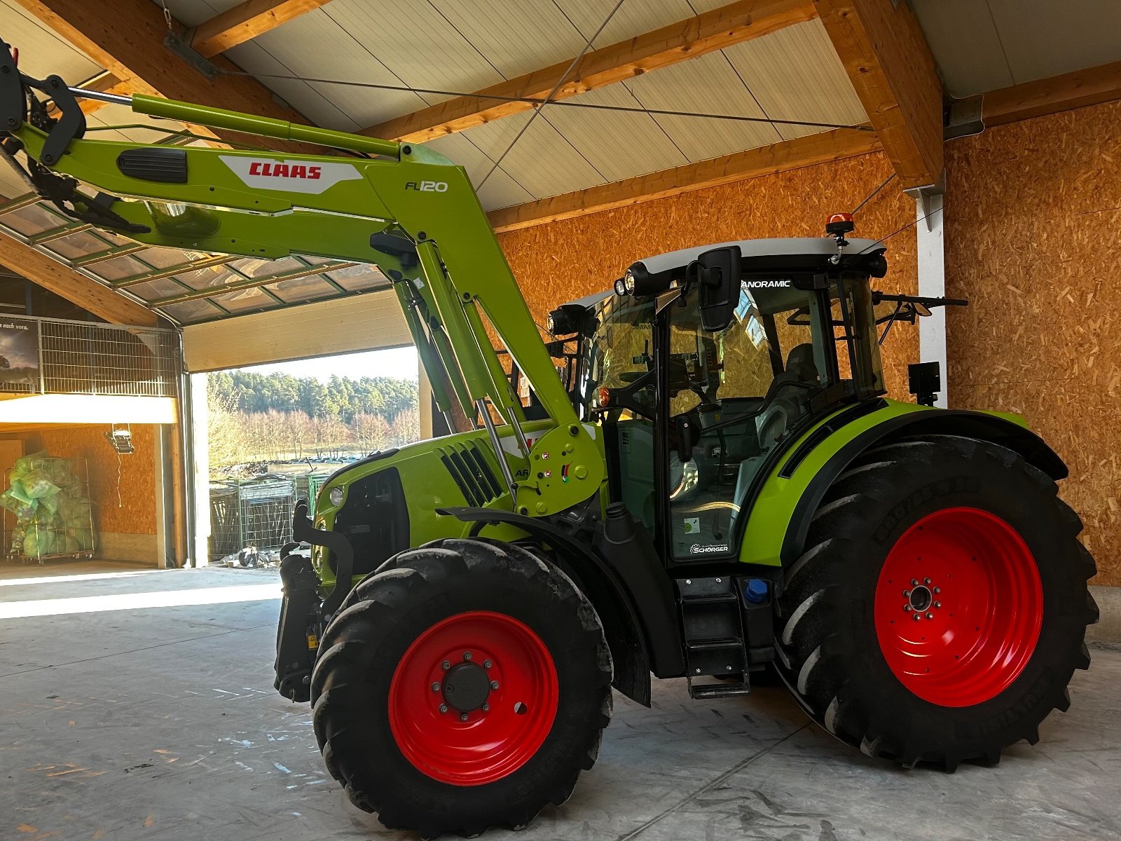 Traktor типа CLAAS Arion 470, Gebrauchtmaschine в Feuchtwangen (Фотография 1)