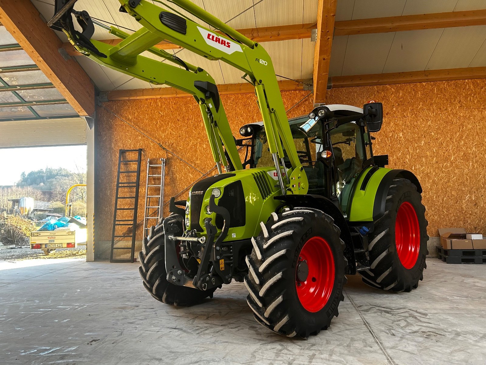 Traktor типа CLAAS Arion 470, Gebrauchtmaschine в Feuchtwangen (Фотография 3)