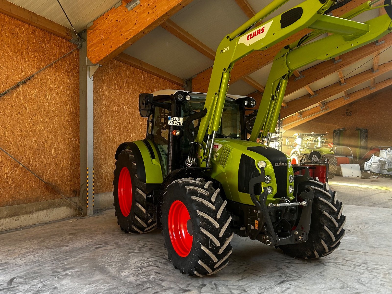 Traktor типа CLAAS Arion 470, Gebrauchtmaschine в Feuchtwangen (Фотография 4)