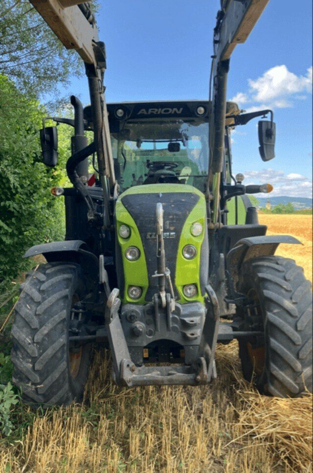 Traktor des Typs CLAAS ARION 510 CMATIC CONCEPT, Gebrauchtmaschine in Feurs (Bild 1)