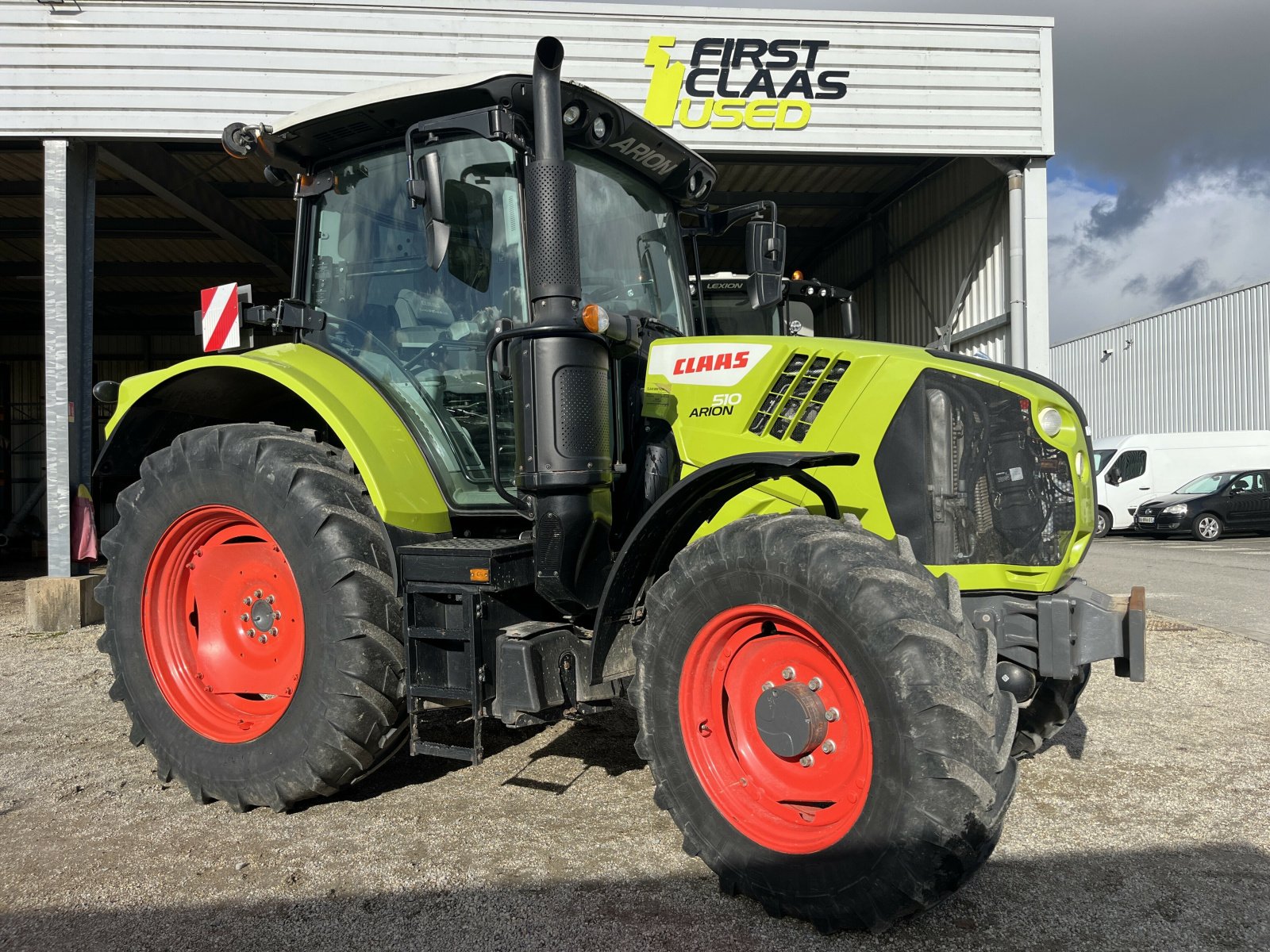 Traktor tipa CLAAS ARION 510 CMATIC S5 CONCEPT, Gebrauchtmaschine u PONTIVY (Slika 2)