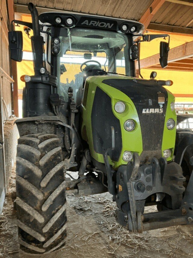 Traktor του τύπου CLAAS ARION 510 CMATIC SUR MESURE, Gebrauchtmaschine σε Hauteroche (Φωτογραφία 2)