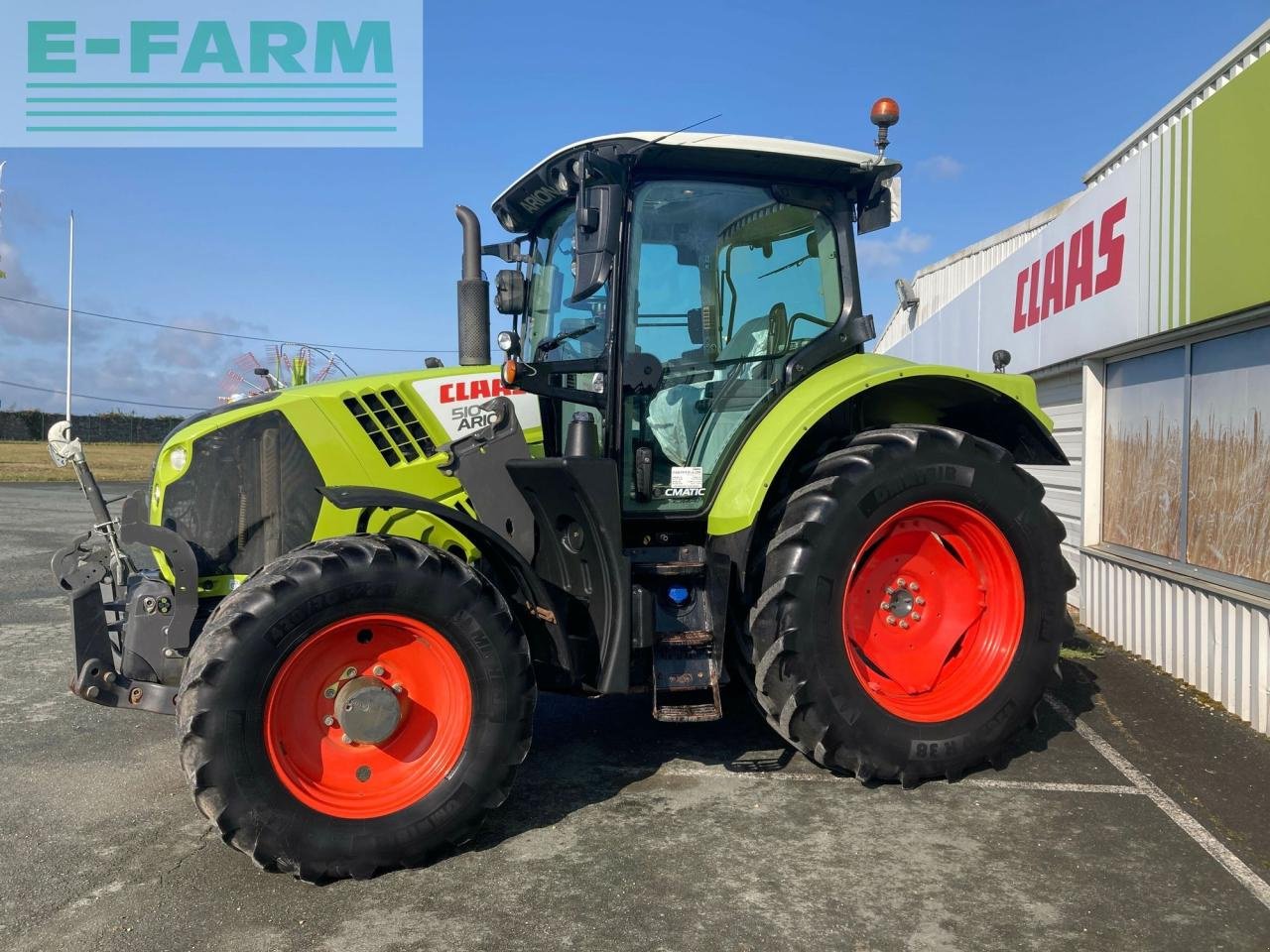 Traktor типа CLAAS arion 510 cmatic, Gebrauchtmaschine в ARNAGE (Фотография 4)
