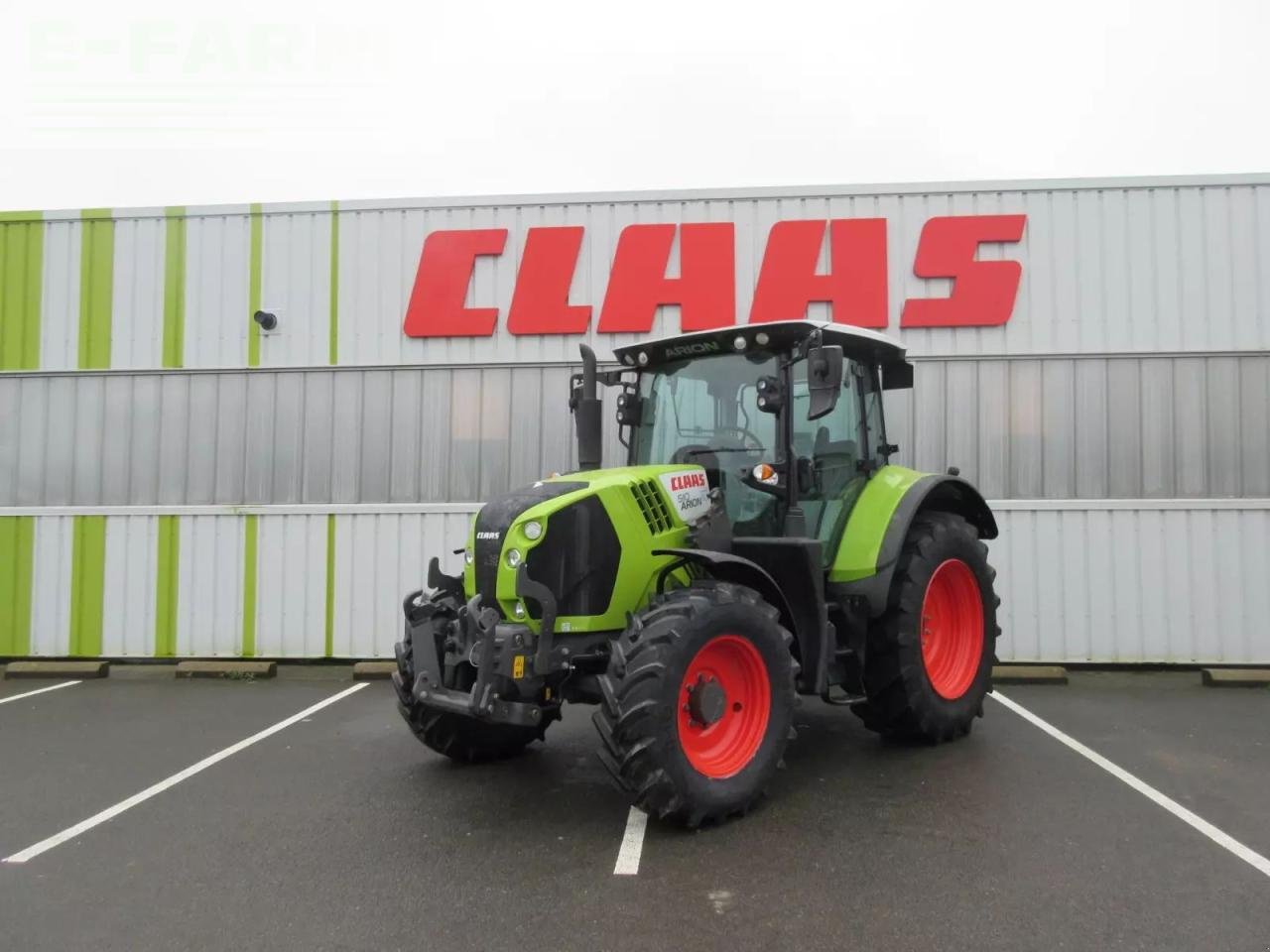 Traktor van het type CLAAS arion 510 first edition, Gebrauchtmaschine in PLOUIGNEAU (Foto 1)