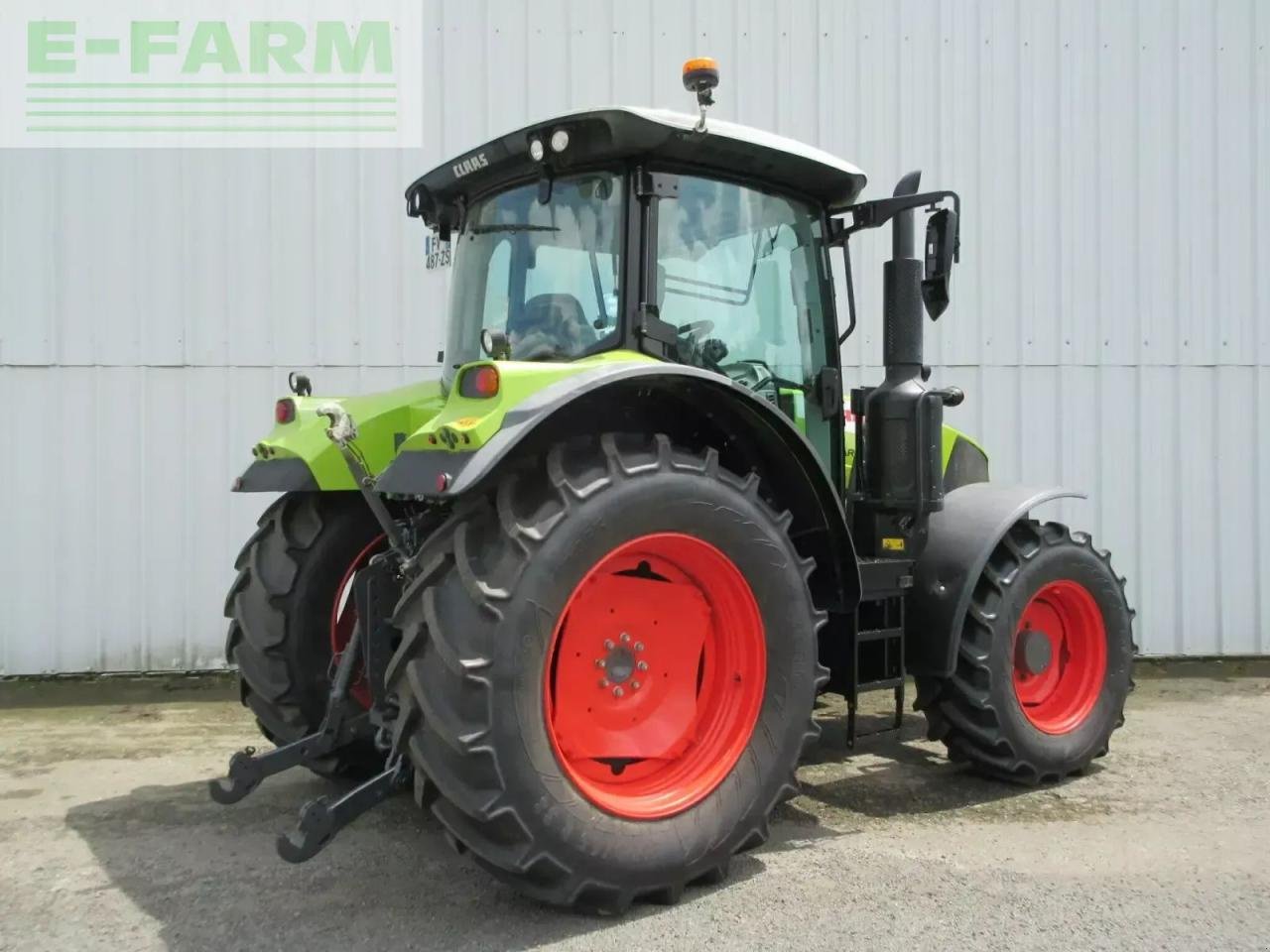 Traktor типа CLAAS arion 510 - s5 sur mesure, Gebrauchtmaschine в PLOUIGNEAU (Фотография 4)