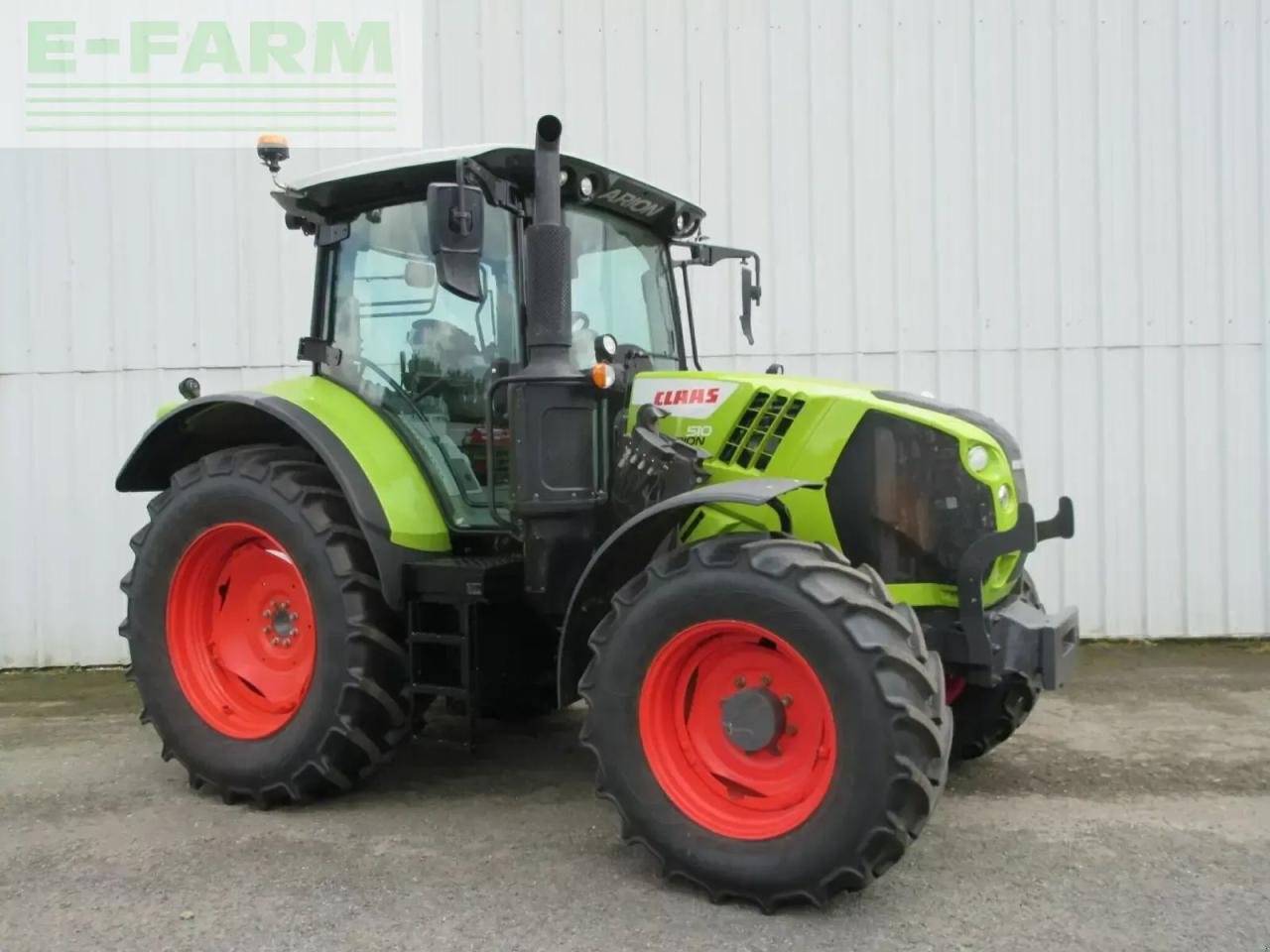 Traktor типа CLAAS arion 510 - s5 sur mesure, Gebrauchtmaschine в PLOUIGNEAU (Фотография 5)