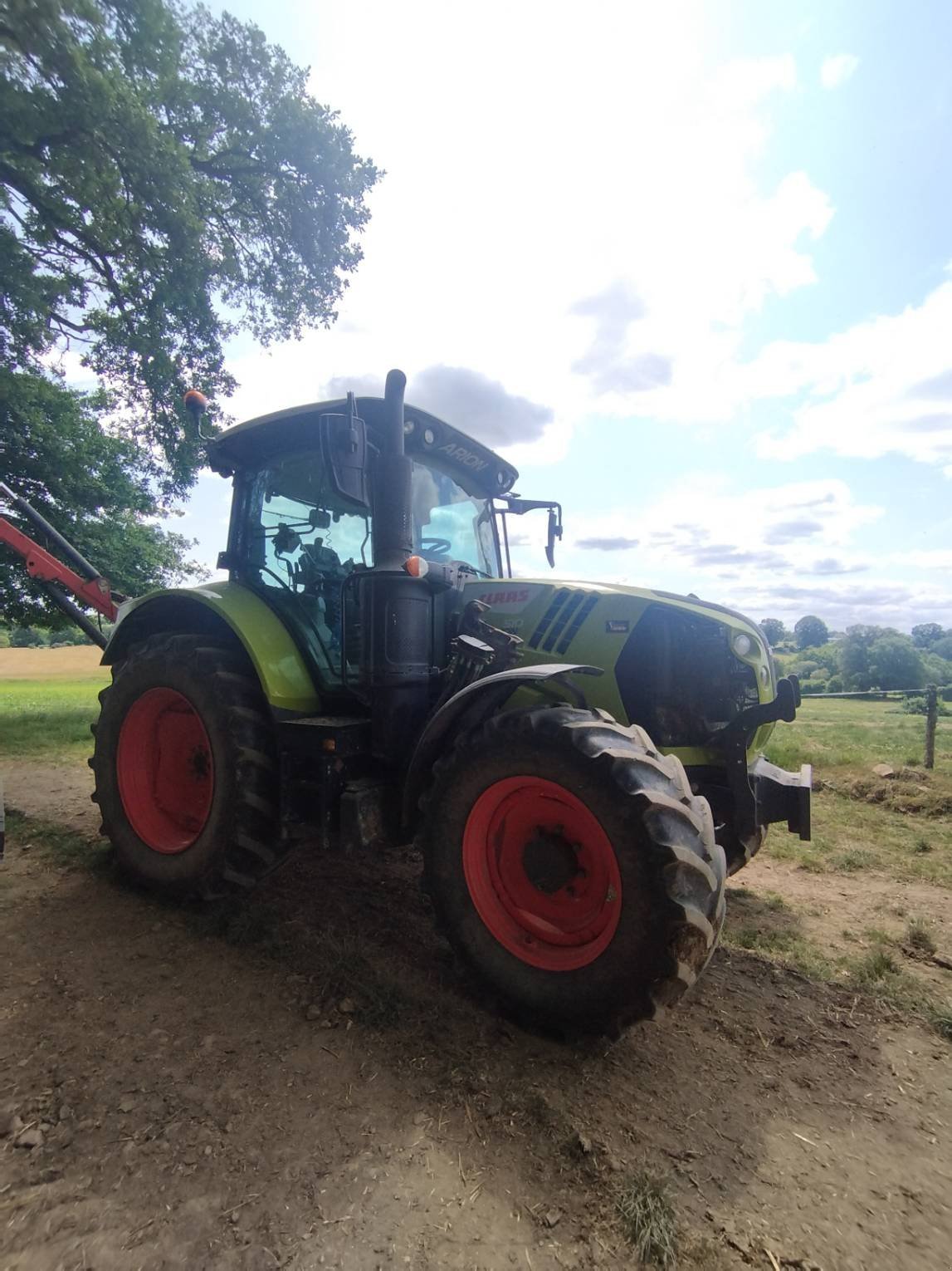 Traktor типа CLAAS Arion 510, Gebrauchtmaschine в Le Horps (Фотография 2)