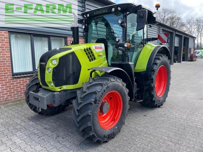 Traktor of the type CLAAS arion 510, Gebrauchtmaschine in ag BROEKLAND (Picture 1)
