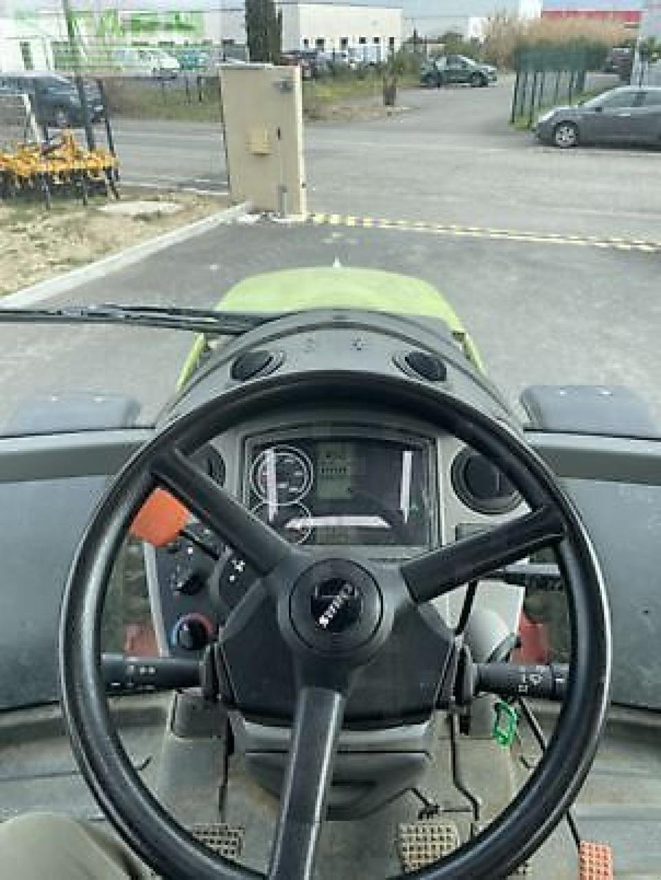 Traktor del tipo CLAAS arion 510, Gebrauchtmaschine en MONFERRAN (Imagen 8)