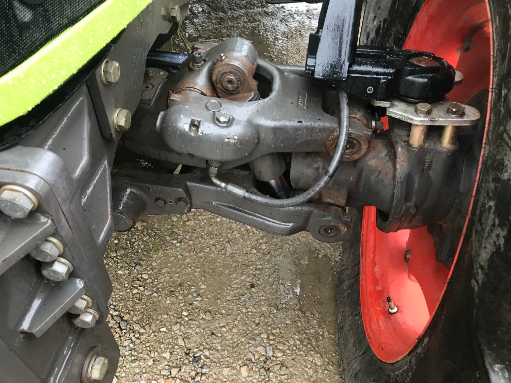 Traktor typu CLAAS ARION 510, Gebrauchtmaschine v MORLHON LE HAUT (Obrázek 8)