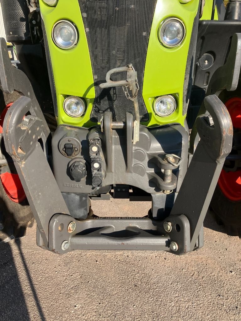 Traktor a típus CLAAS ARION 510, Gebrauchtmaschine ekkor: MORLHON LE HAUT (Kép 8)