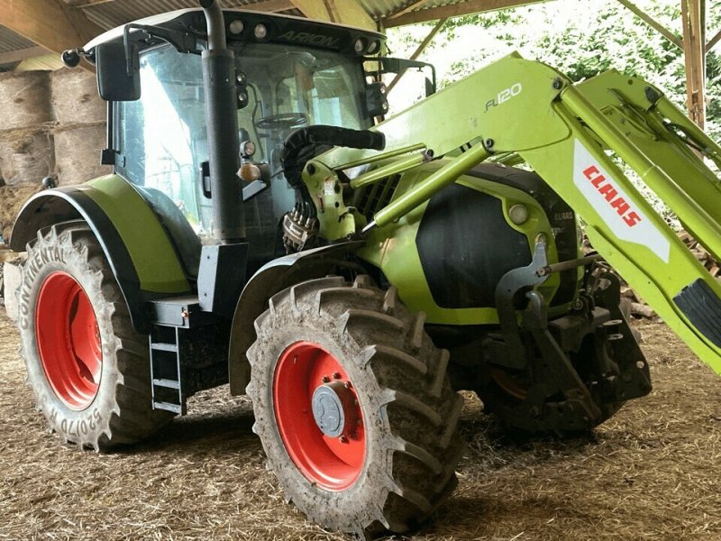 CLAAS ARION 520 CIS, Gebrauchtmaschine, Rok výroby: 2014 (Obrázek 1) Traktor typu CLAAS ARION 520 CIS, Gebrauchtmaschine v PONTIVY (Obrázek 1)