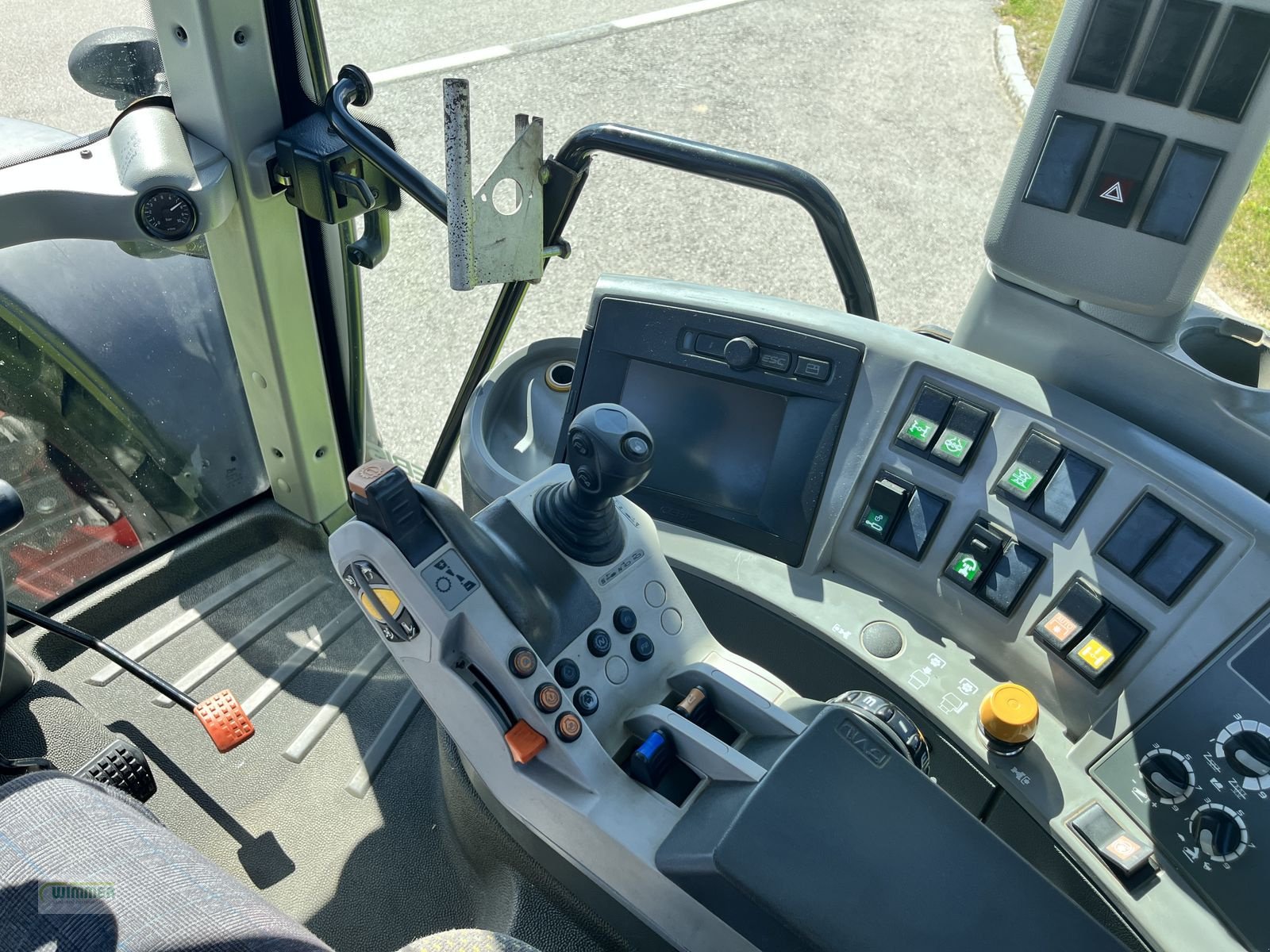 Traktor za tip CLAAS ARION 520 / LASTSCHALT (gebrauchter ARION 500), Gebrauchtmaschine u Kematen (Slika 13)