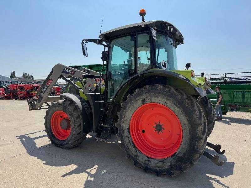 Traktor типа CLAAS ARION 520, Gebrauchtmaschine в Richebourg (Фотография 7)