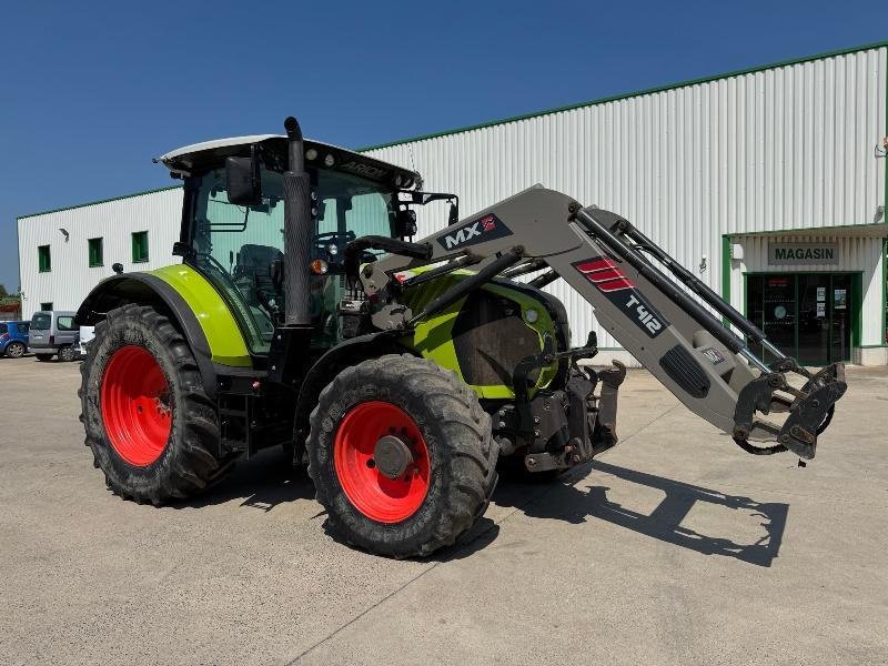 Traktor типа CLAAS ARION 520, Gebrauchtmaschine в Richebourg (Фотография 3)