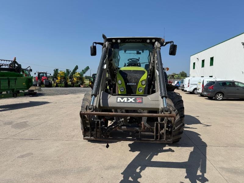 Traktor типа CLAAS ARION 520, Gebrauchtmaschine в Richebourg (Фотография 2)