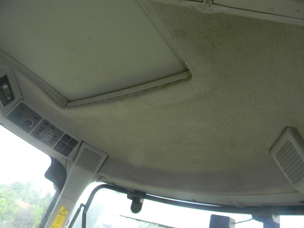 Traktor typu CLAAS ARION 520, Gebrauchtmaschine v ENNEZAT (Obrázek 7)