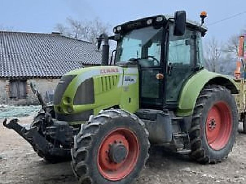 Traktor του τύπου CLAAS arion 520, Gebrauchtmaschine σε MONFERRAN (Φωτογραφία 1)