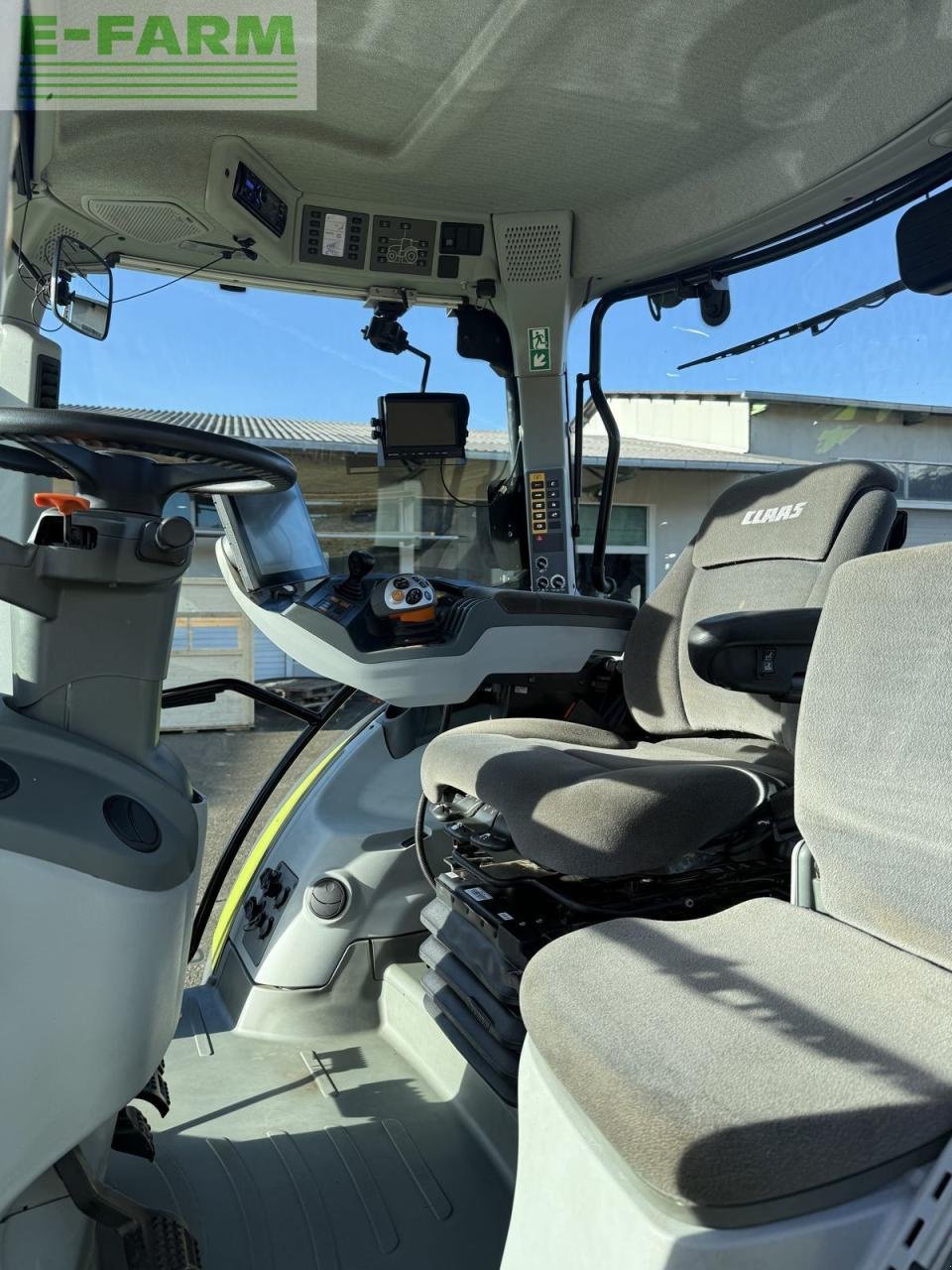 Traktor a típus CLAAS arion 530 cebis cmatic CMATIC CEBIS, Gebrauchtmaschine ekkor: MÜHLEN (Kép 13)