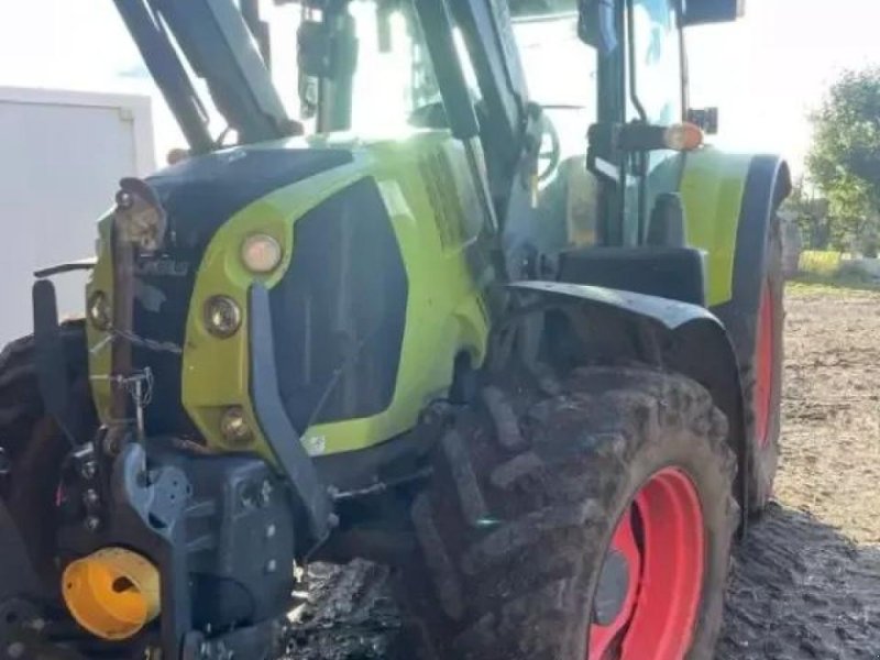 Traktor van het type CLAAS arion 530 cis CIS, Gebrauchtmaschine in SAINTE-GENEVIÈVE-SUR-ARGENCE (Foto 1)