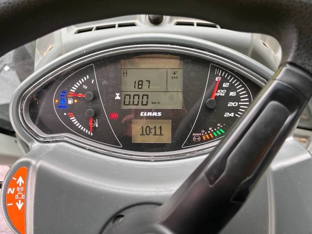 Traktor Türe ait CLAAS ARION 530 CIS, Gebrauchtmaschine içinde Kolding (resim 12)
