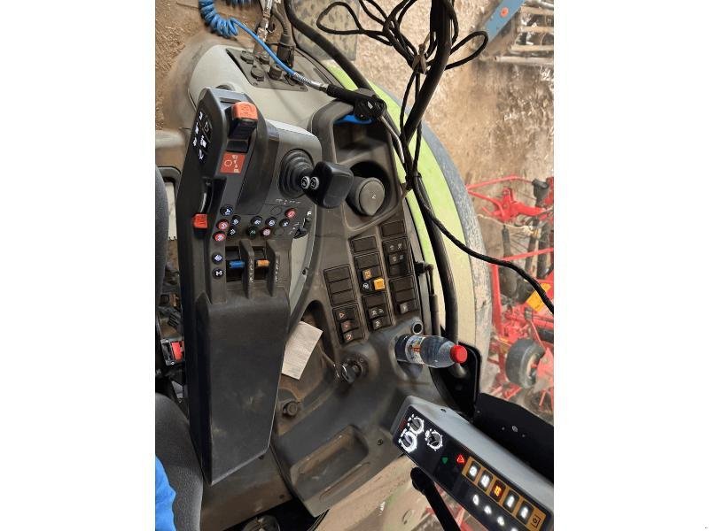 Traktor του τύπου CLAAS ARION 530 CIS, Gebrauchtmaschine σε Wargnies Le Grand (Φωτογραφία 7)
